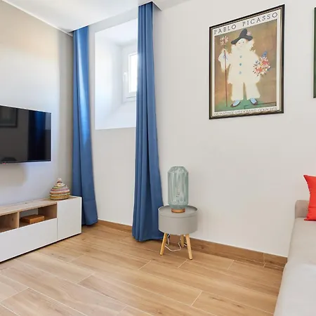 Iflat Lovely Modern