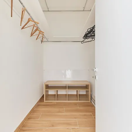 Iflat Lovely Modern Apartman